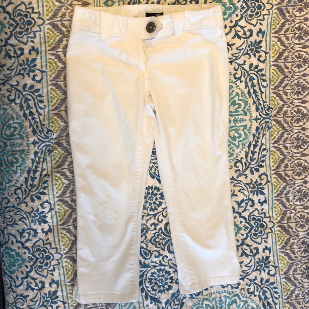 BOGO H&M basic white capris size 8